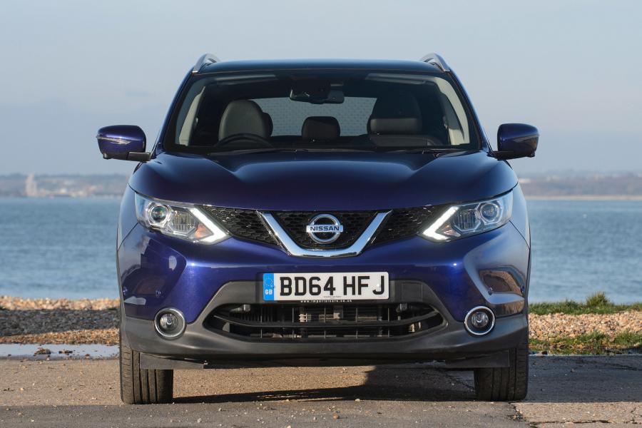  Nissan Qashqai 2014 года  (UK) (фото 8 из 38)